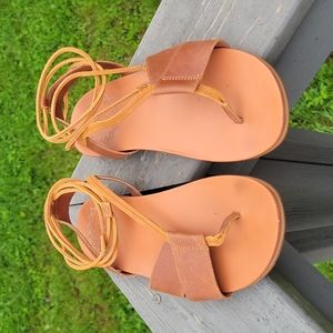 Chaco Sage Maple tie sandals size 7
